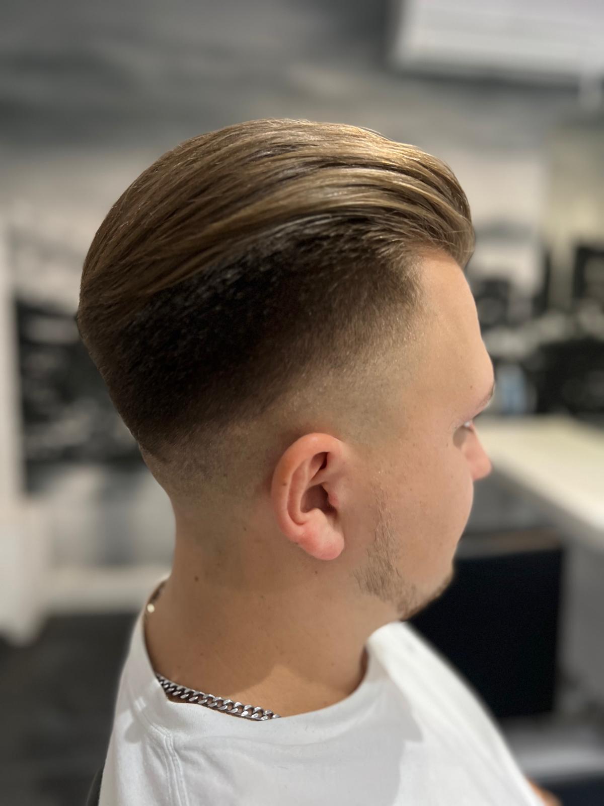 Herrenfrisur 3